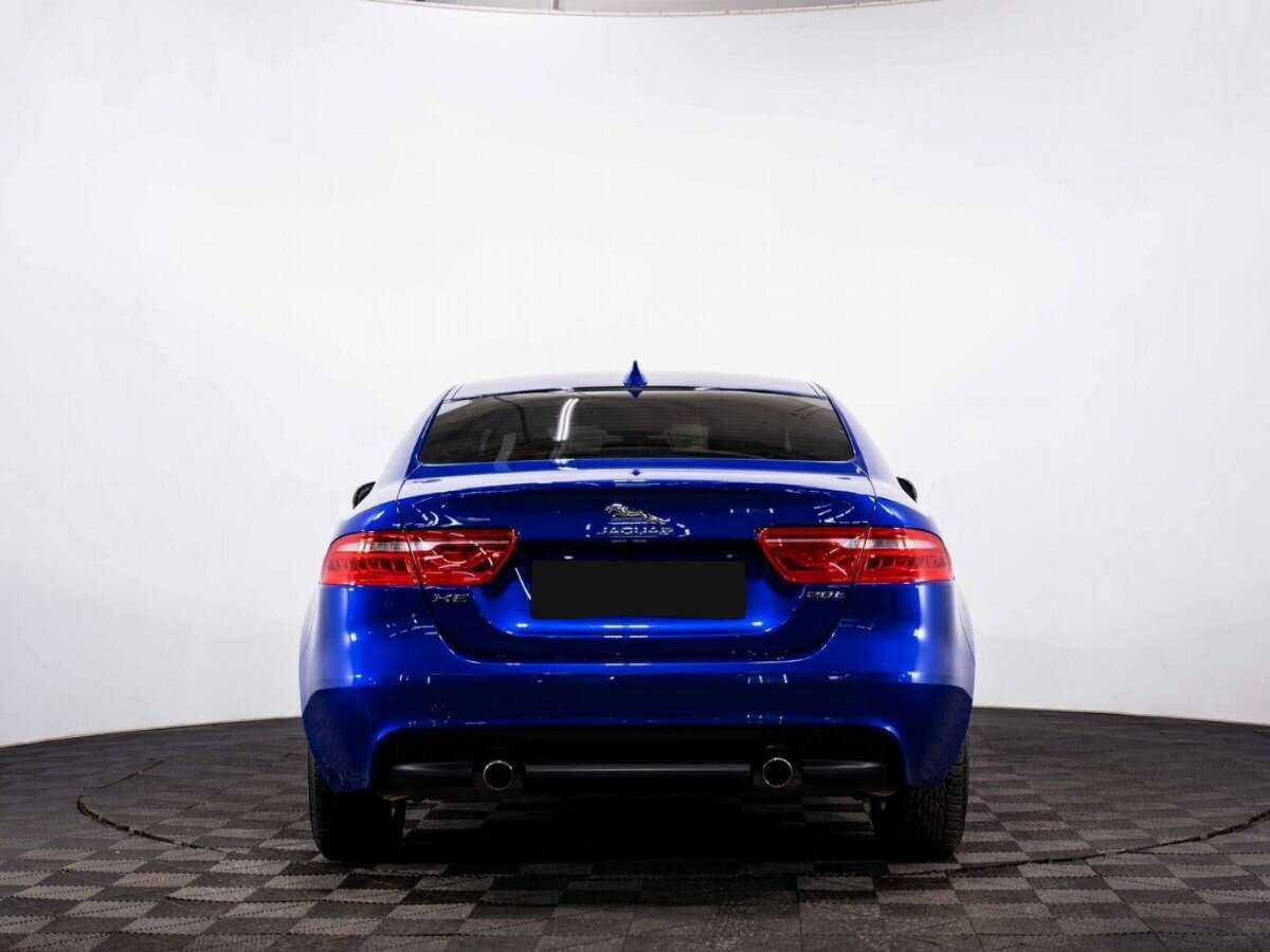 Купить Jaguar XE, 2017, 54 000 км, фото №5