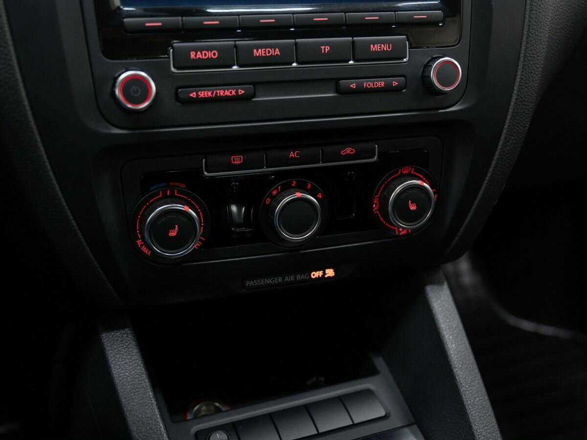 Купить Volkswagen Jetta, 2011, 154 000 км, фото №16