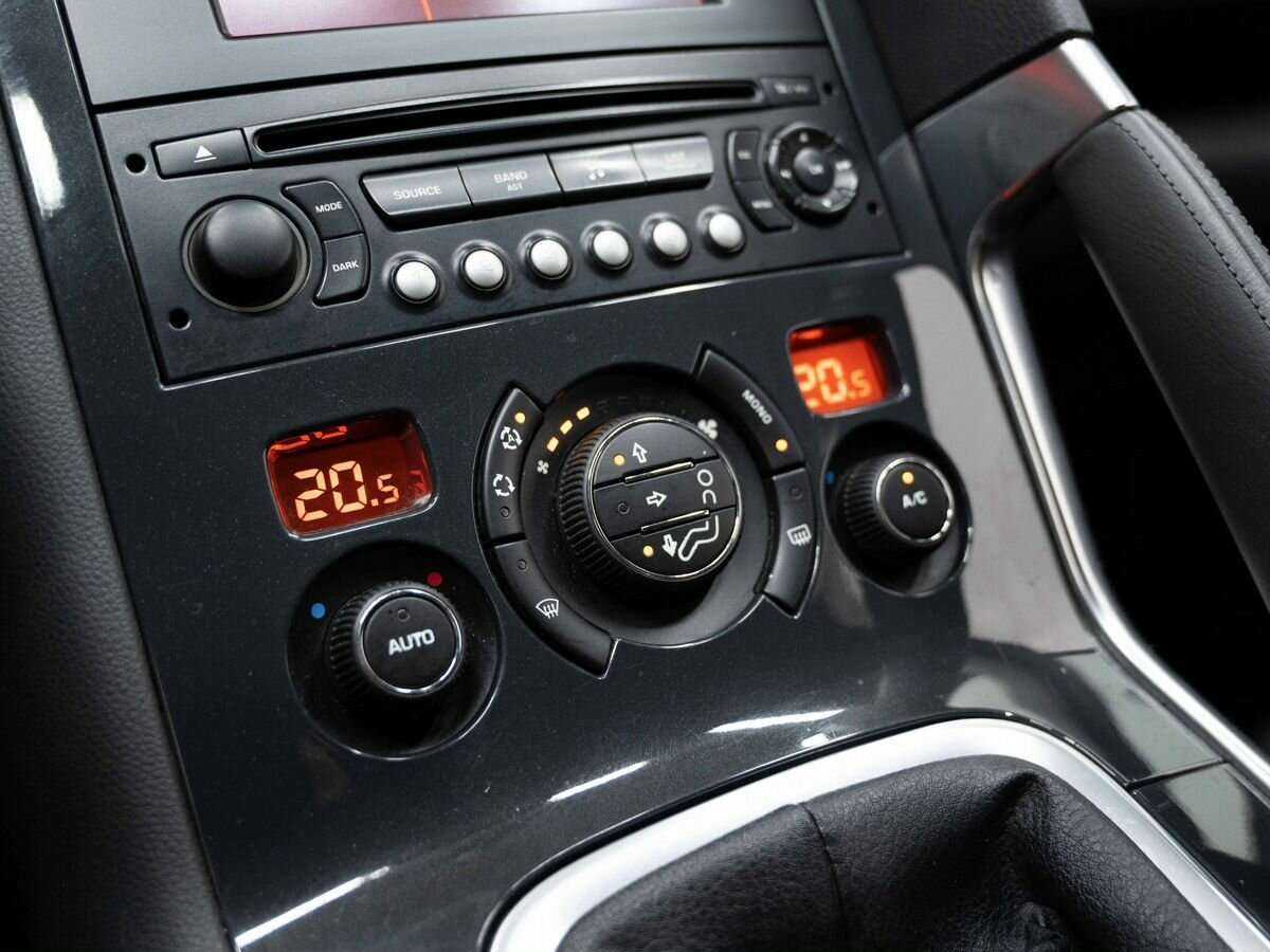 Купить Peugeot 3008, 2010, 210 000 км, фото №17