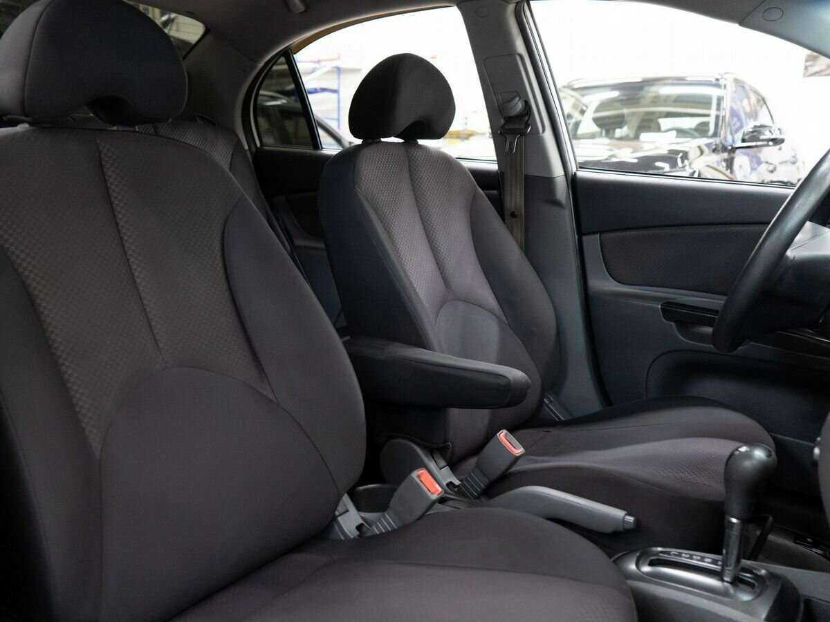 Купить Kia Rio, 2010, 198 000 км, фото №10