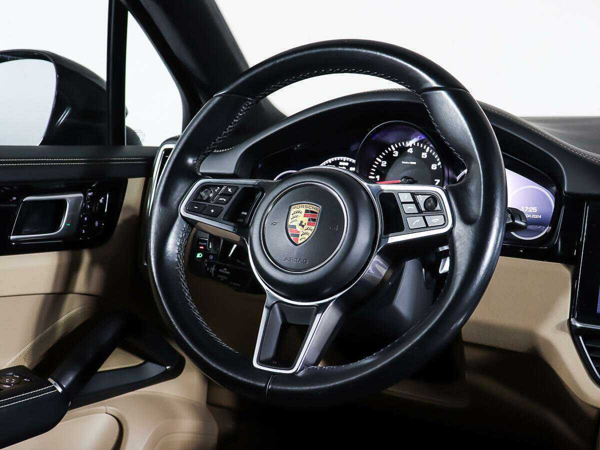 Купить Porsche Cayenne, 2018, 119 000 км, фото №15