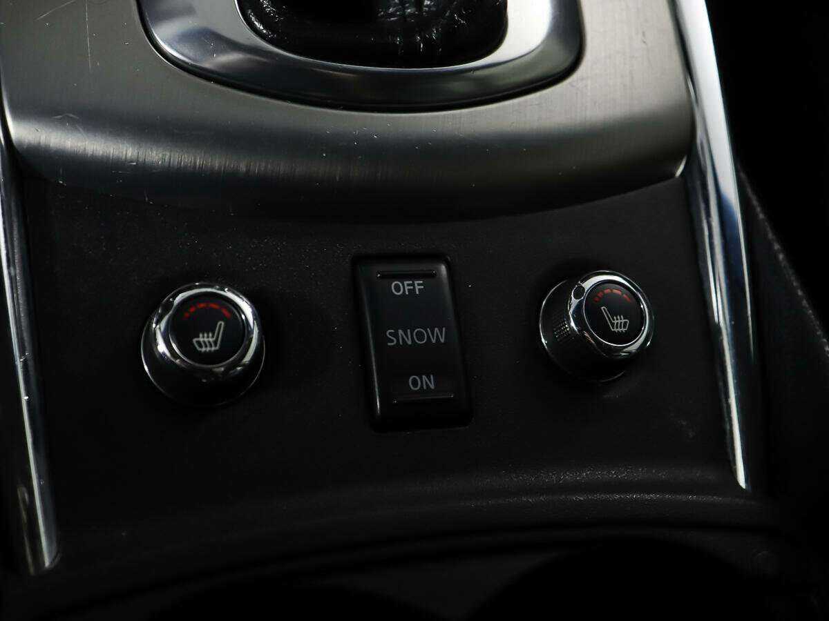 Купить Infiniti G25, 2010, 171 337 км, фото №23