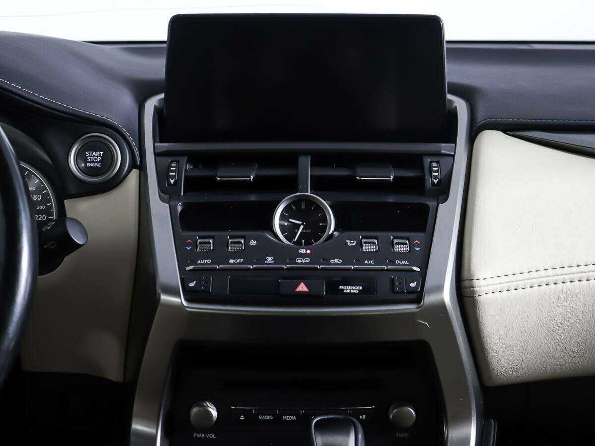 Купить Lexus NX 200, 2017, 76 000 км, фото №12