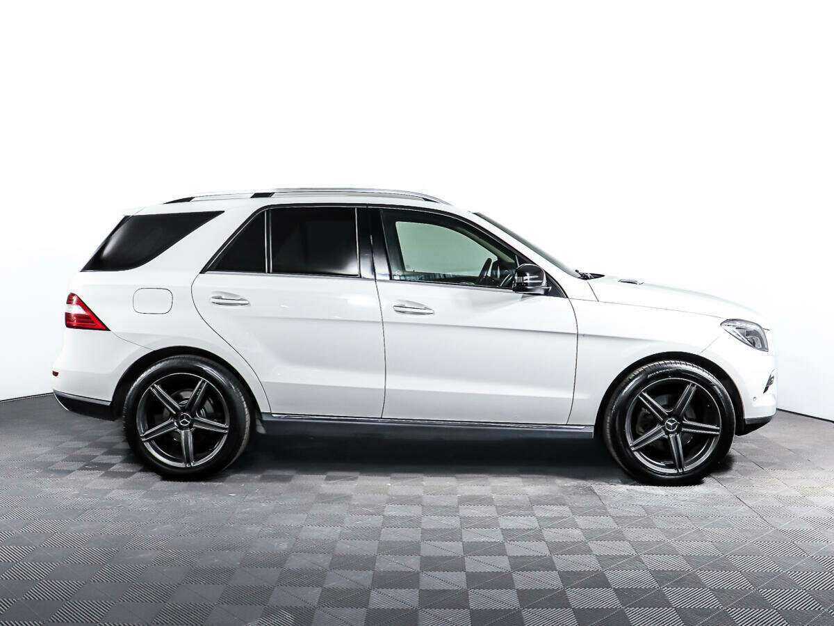 Купить Mercedes-Benz M-Класс 400, 2014, 169 013 км, фото №4