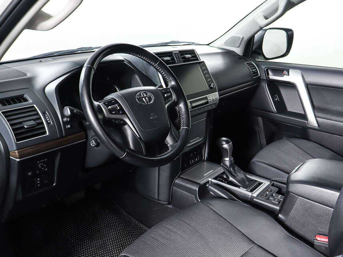 Купить Toyota Land Cruiser Prado, 2021, 112 355 км, фото №13
