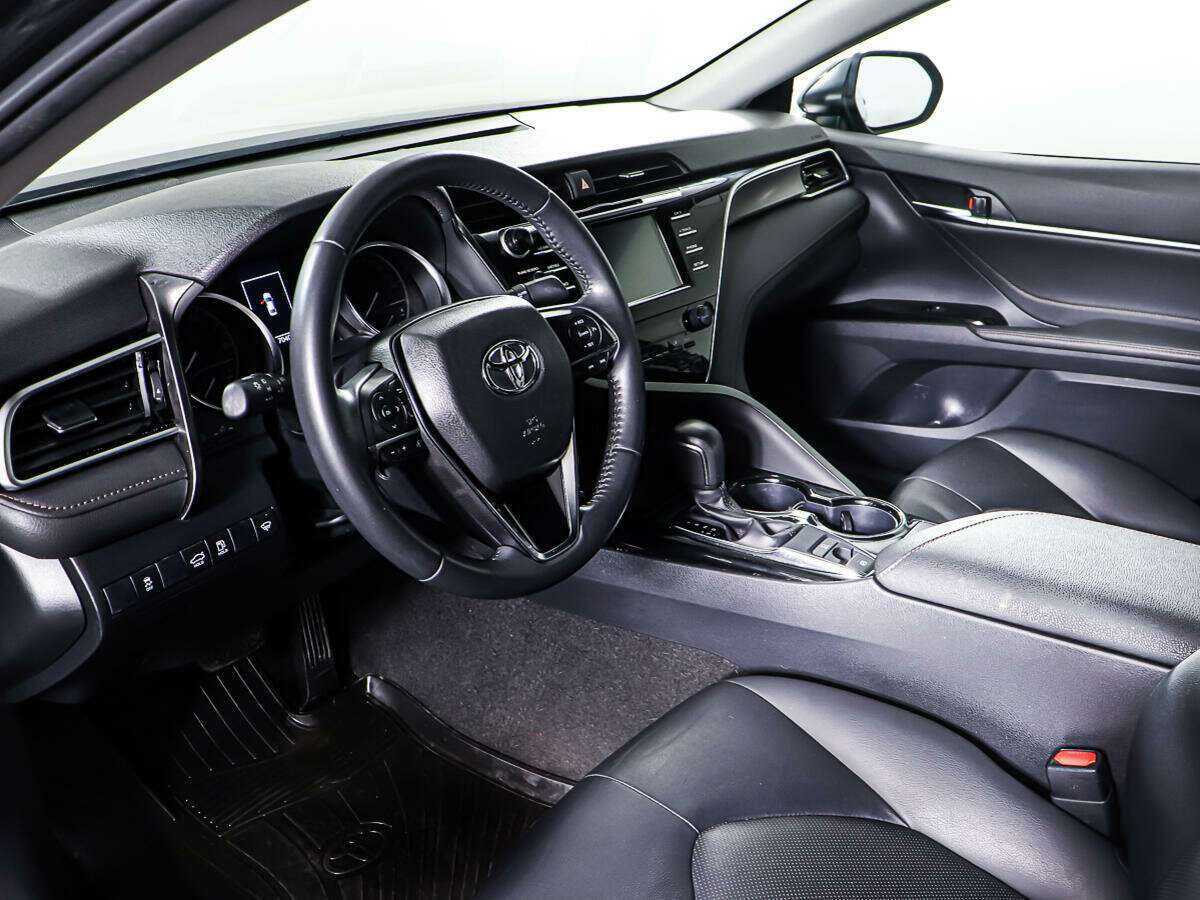 Купить Toyota Camry, 2020, 70 400 км, фото №13