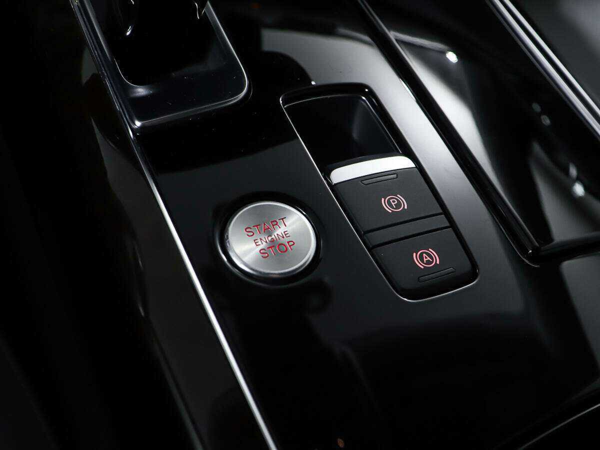 Купить Audi A8 Long, 2016, 74 915 км, фото №24