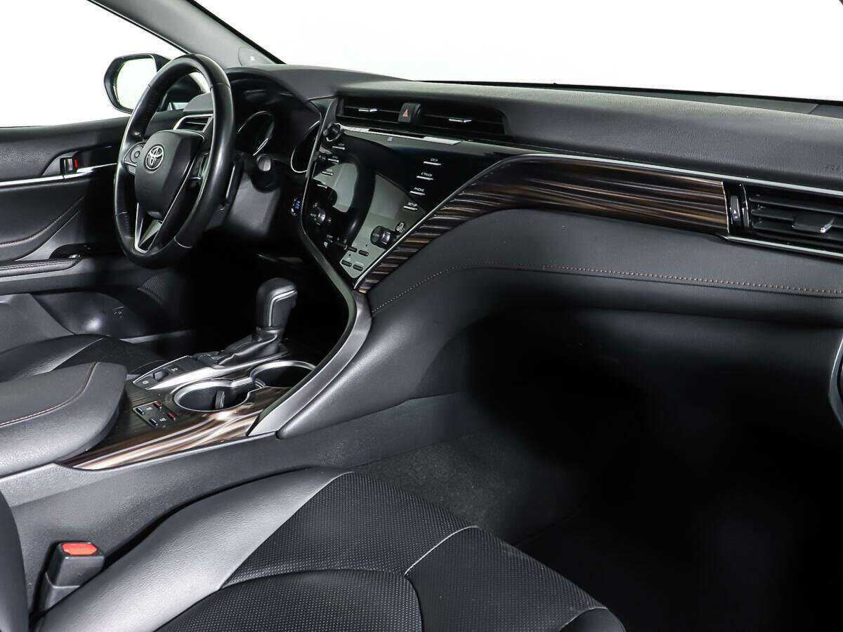 Купить Toyota Camry, 2019, 75 390 км, фото №9