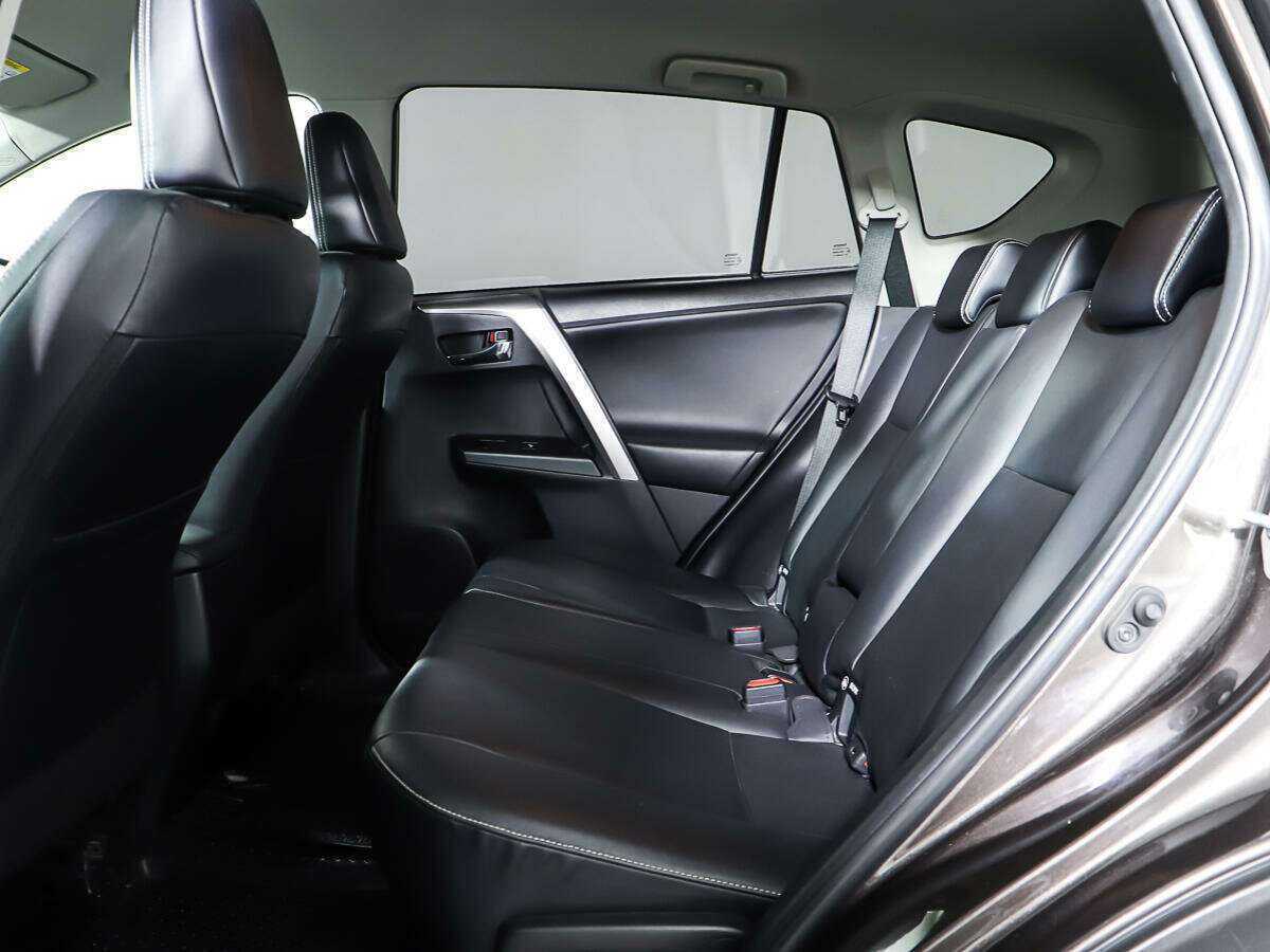 Купить Toyota RAV4, 2018, 67 094 км, фото №10