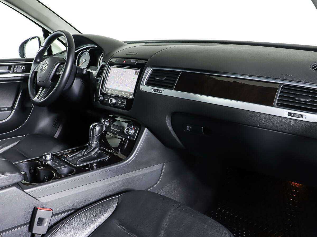 Купить Volkswagen Touareg, 2010, 136 223 км, фото №9
