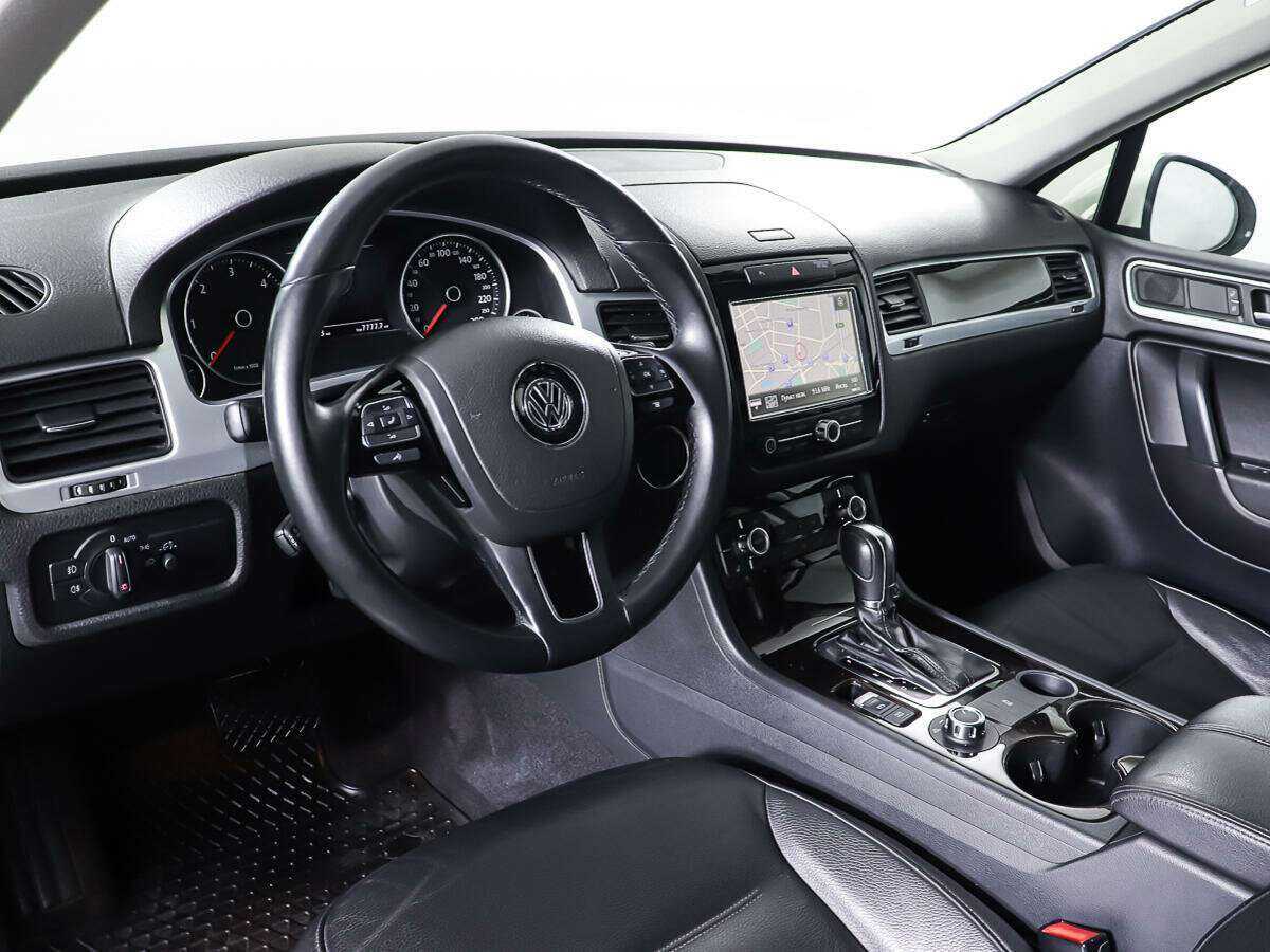Купить Volkswagen Touareg, 2010, 136 223 км, фото №13