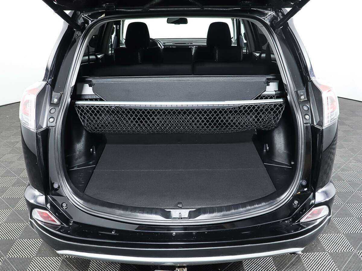 Купить Toyota RAV4, 2017, 84 900 км, фото №10
