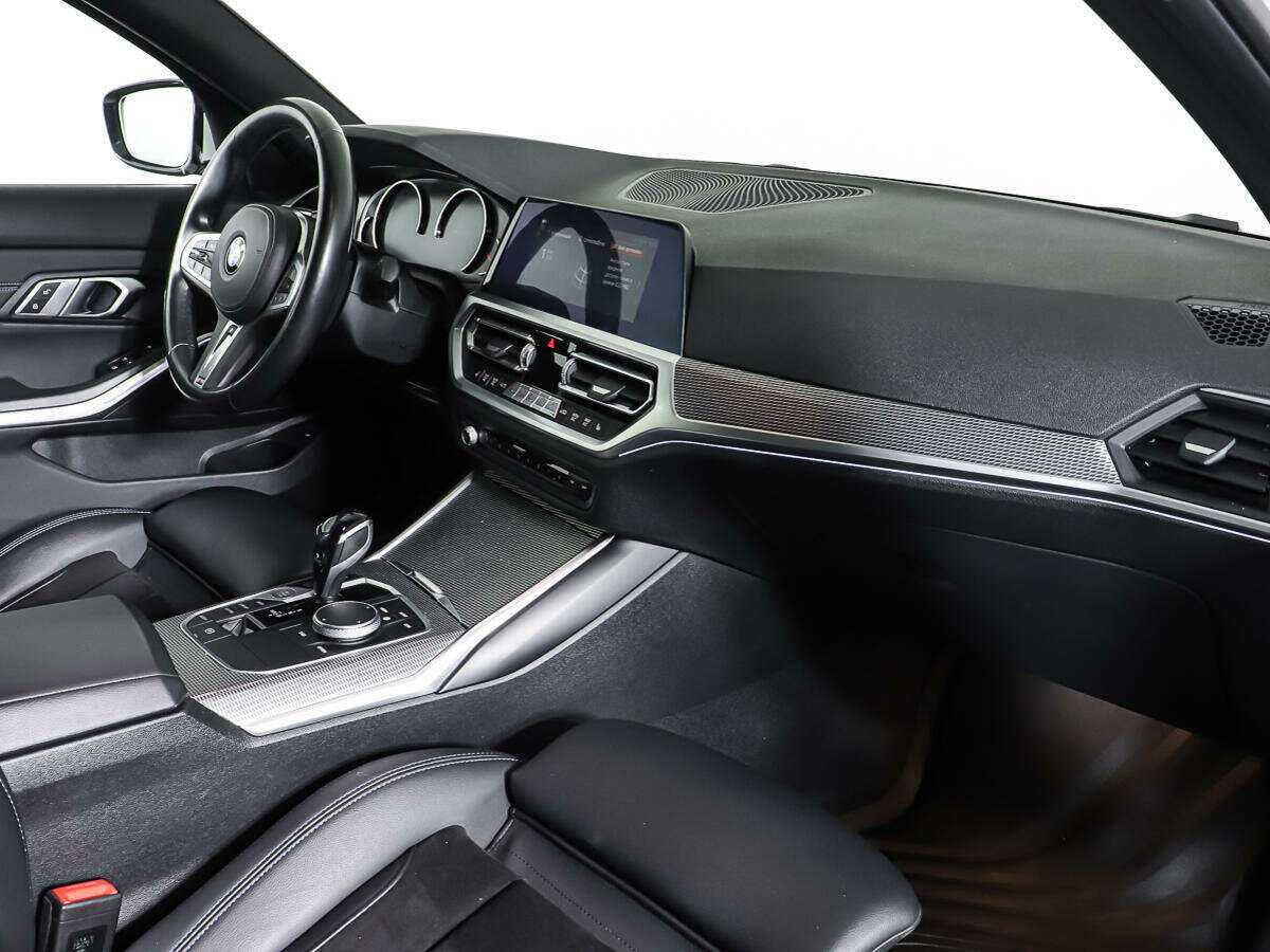 Купить BMW 3 серии 320i xDrive, 2019, 49 135 км, фото №9