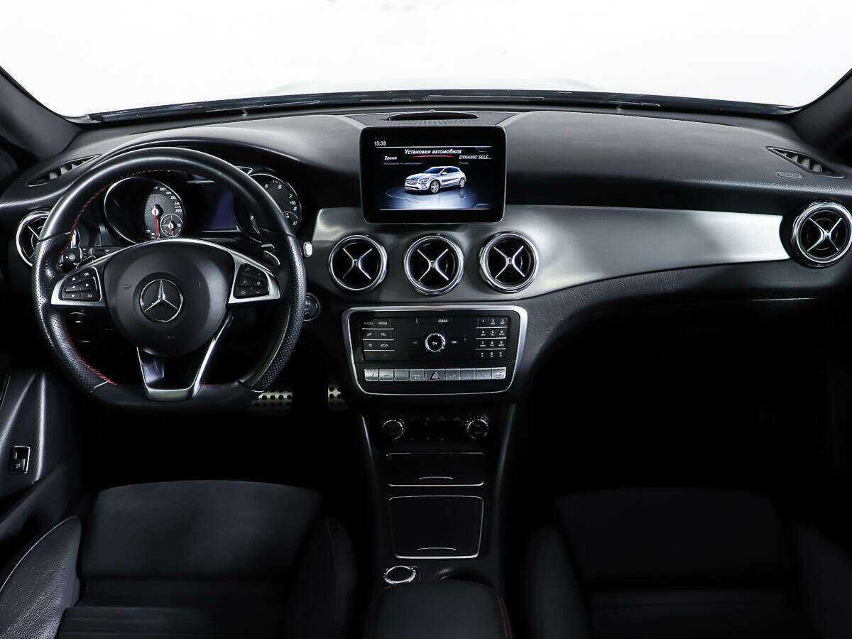 Купить Mercedes-Benz GLA 250, 2018, 81 236 км, фото №10