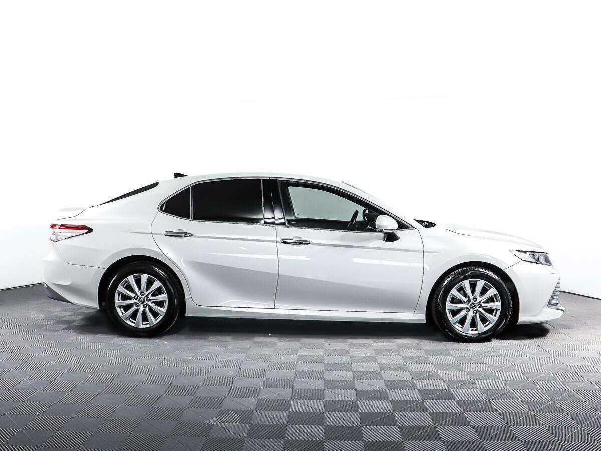 Купить Toyota Camry, 2018, 130 938 км, фото №4