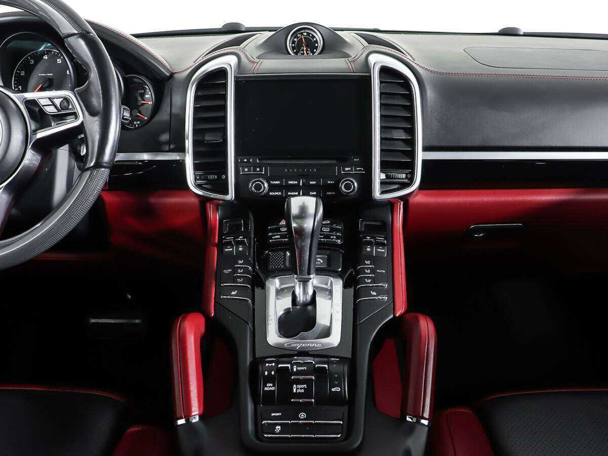 Купить Porsche Cayenne, 2017, 77 800 км, фото №12