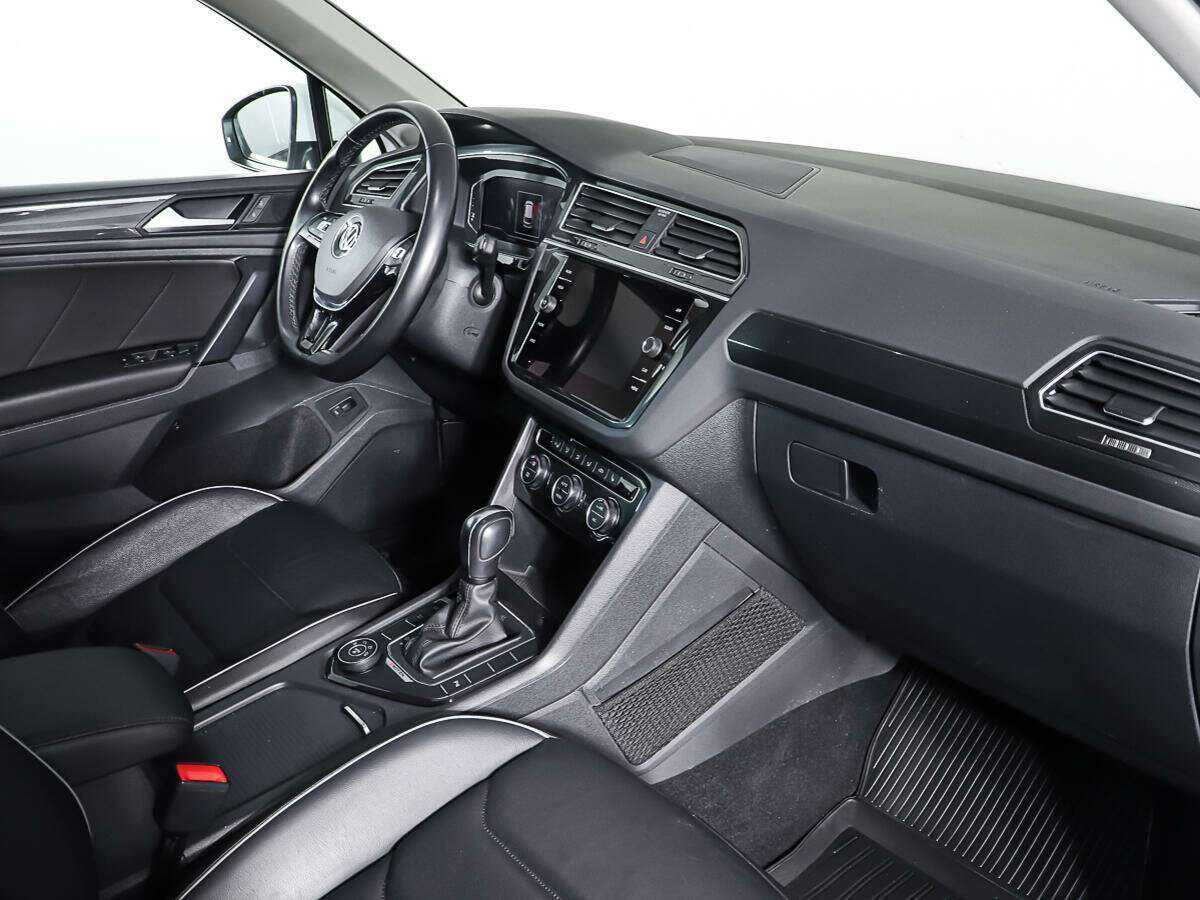 Купить Volkswagen Tiguan, 2020, 25 563 км, фото №9