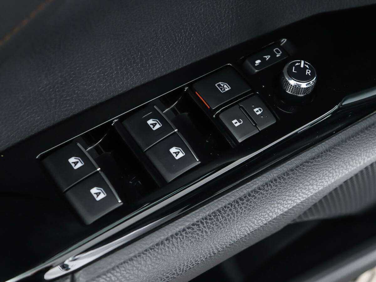 Купить Toyota Camry, 2019, 93 353 км, фото №14