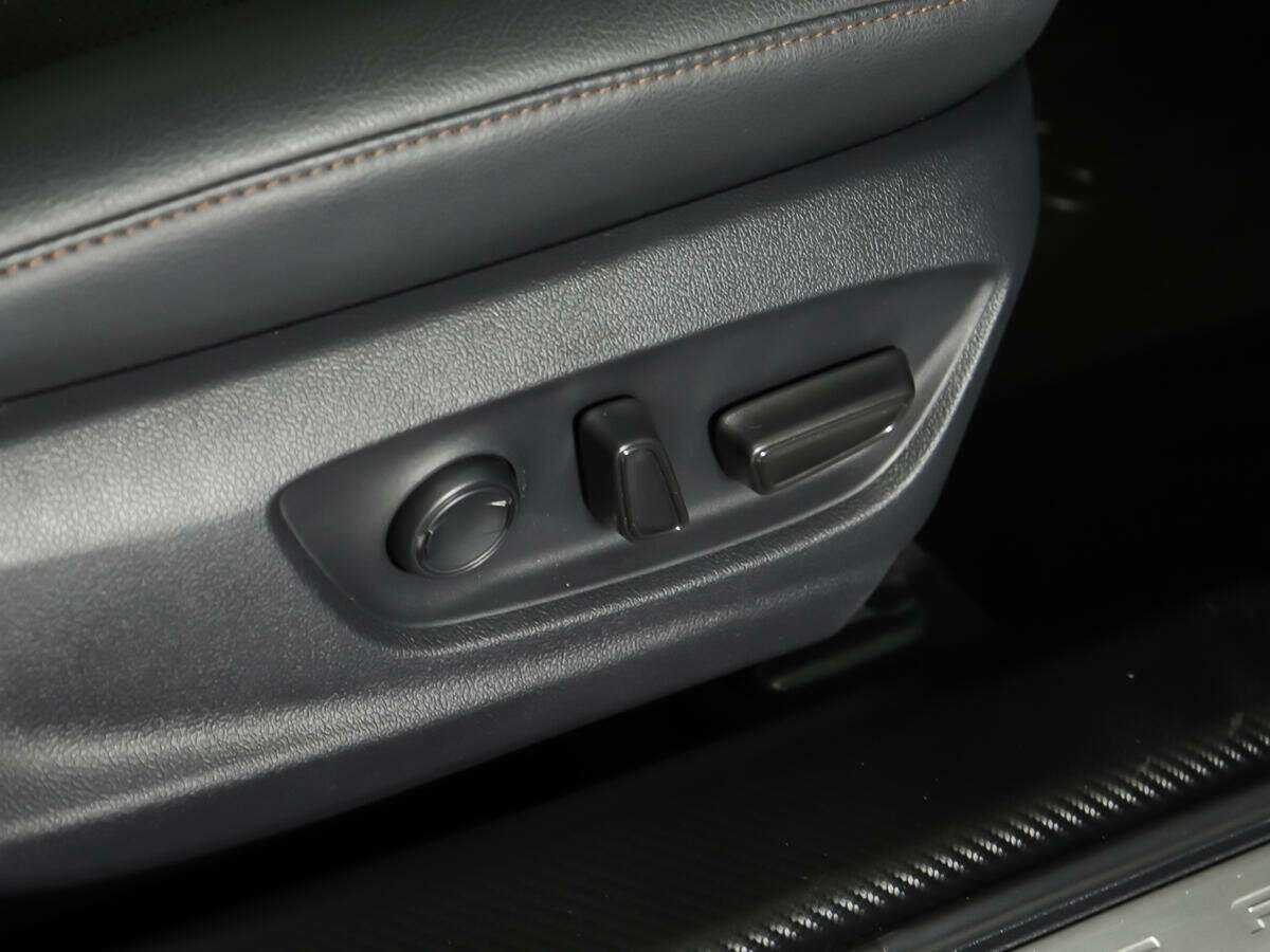 Купить Toyota Camry, 2020, 45 166 км, фото №13