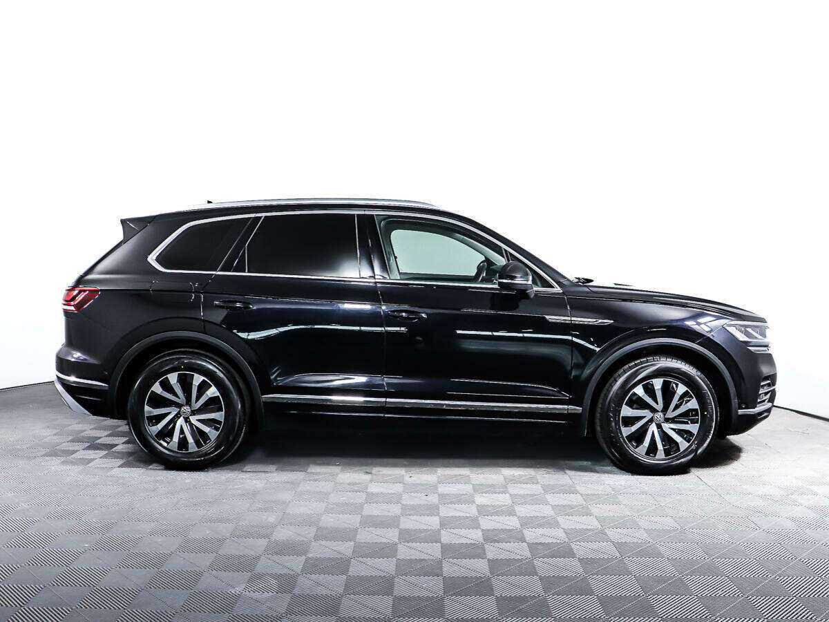Купить Volkswagen Touareg, 2020, 229 000 км, фото №4