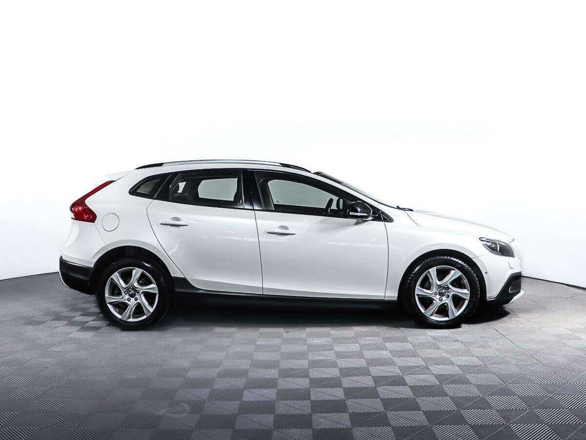 Купить Volvo V40 Cross Country, 2013, 172 700 км, фото №4