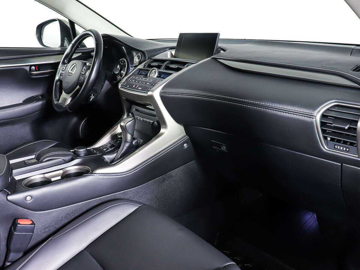 Купить Lexus NX 200, 2016, 40 750 км, фото №9