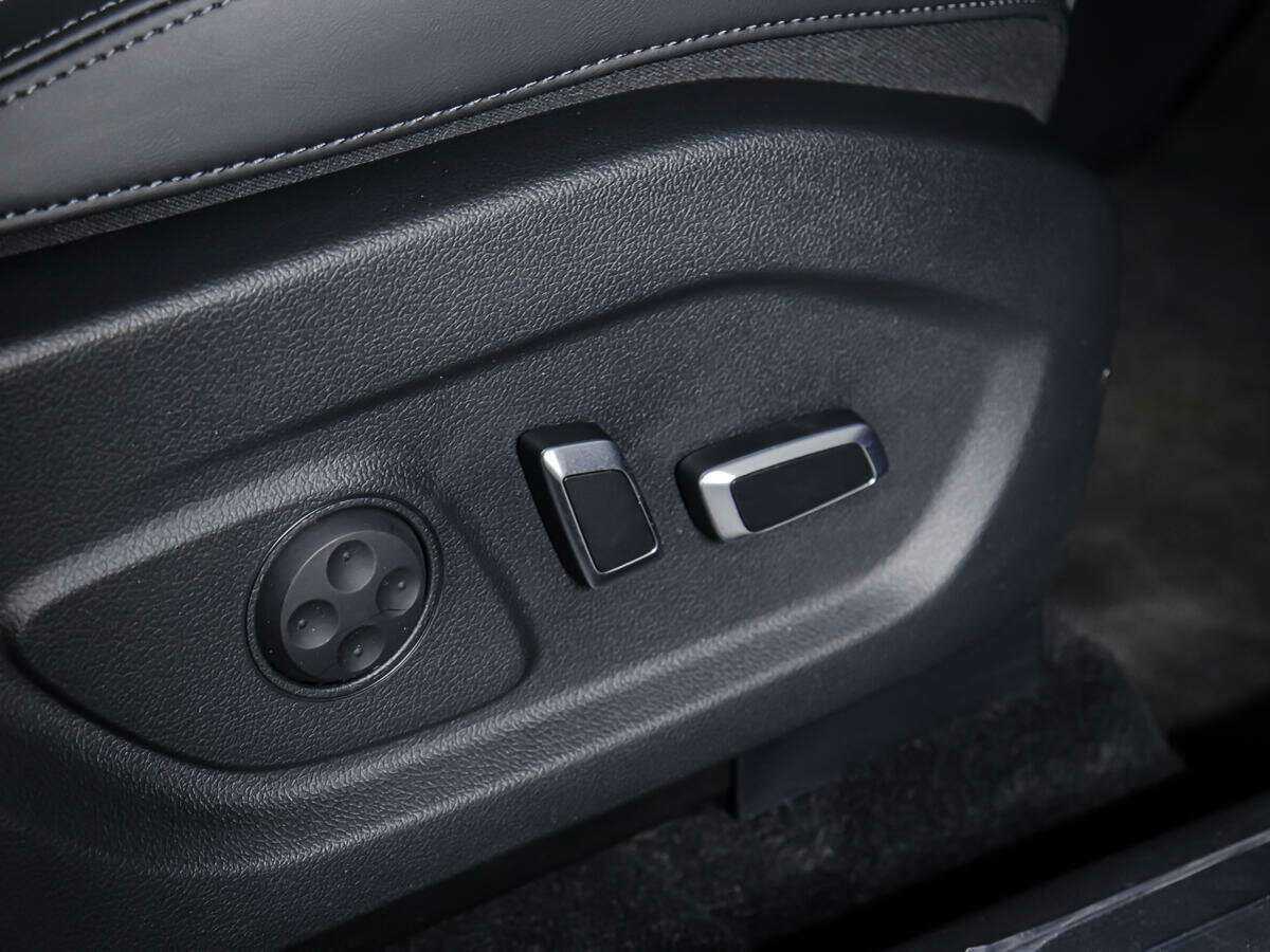 Купить Voyah Free EVR, 2021, 5 265 км, фото №18