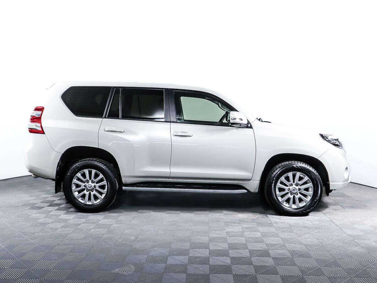 Купить Toyota Land Cruiser Prado, 2015, 33 040 км, фото №4