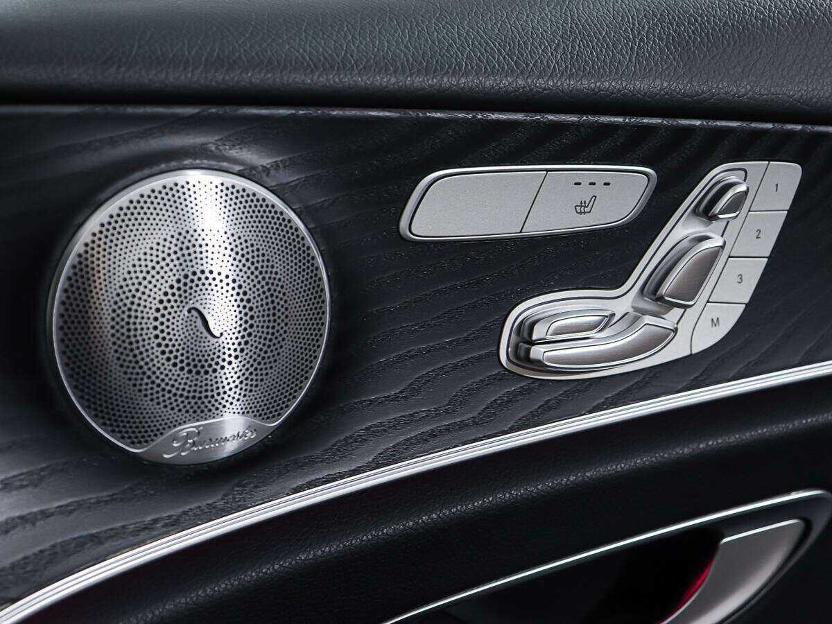 Купить Mercedes-Benz E-Класс 300, 2016, 55 977 км, фото №15