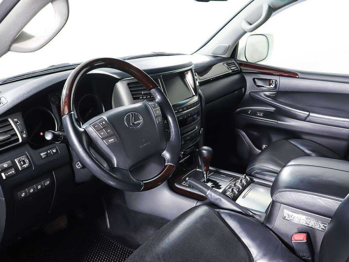 Купить Lexus LX 570, 2011, 124 908 км, фото №14