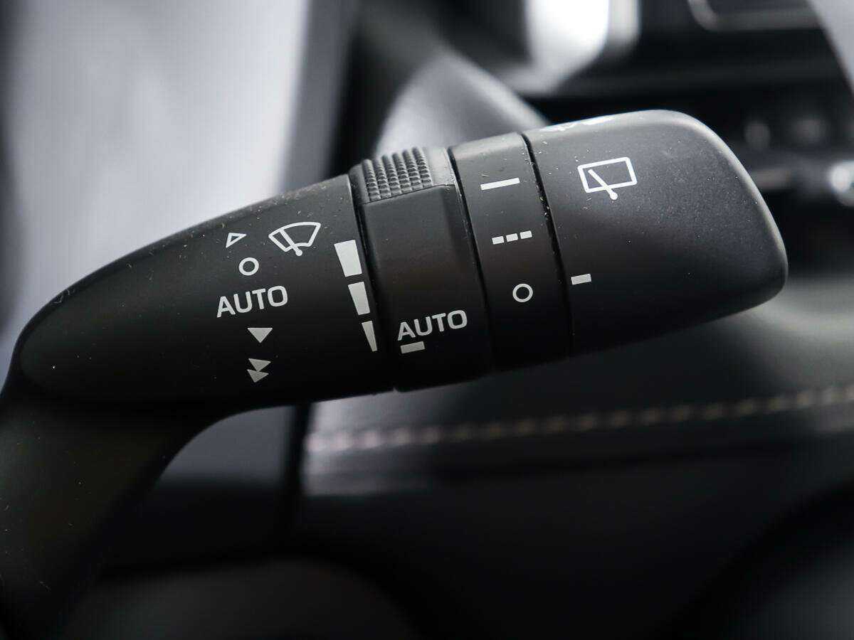 Купить Toyota RAV4, 2019, 40 690 км, фото №19