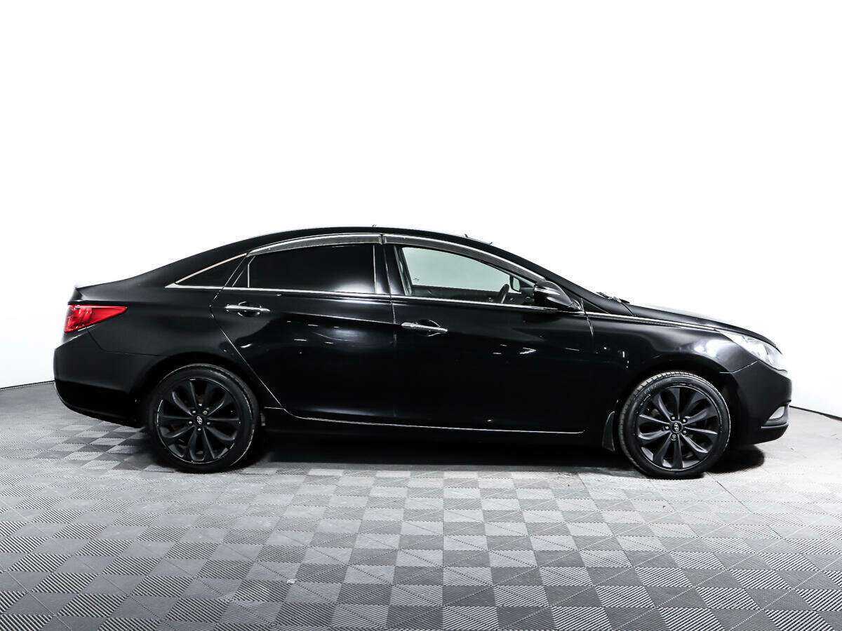Купить Hyundai Sonata, 2011, 160 155 км, фото №4