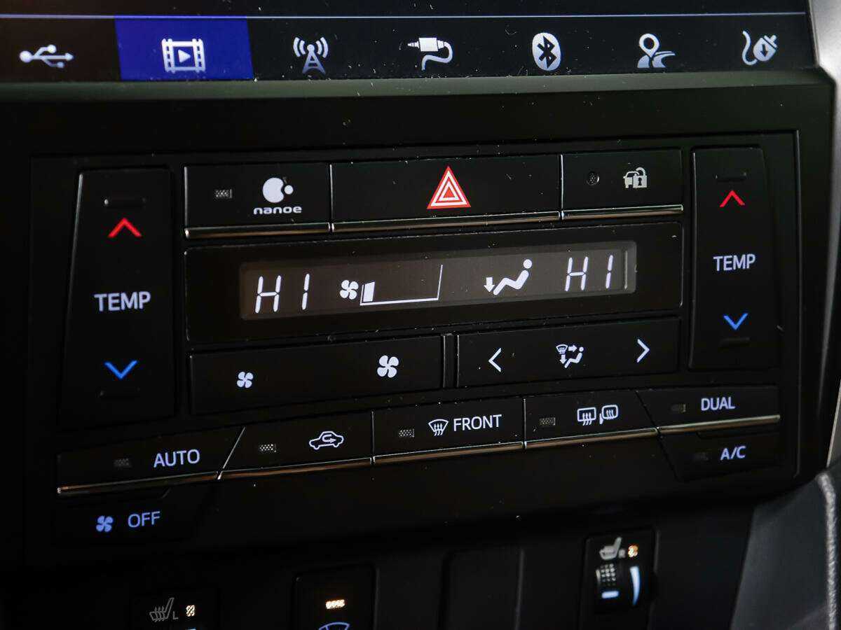 Купить Toyota Camry, 2017, 136 369 км, фото №23