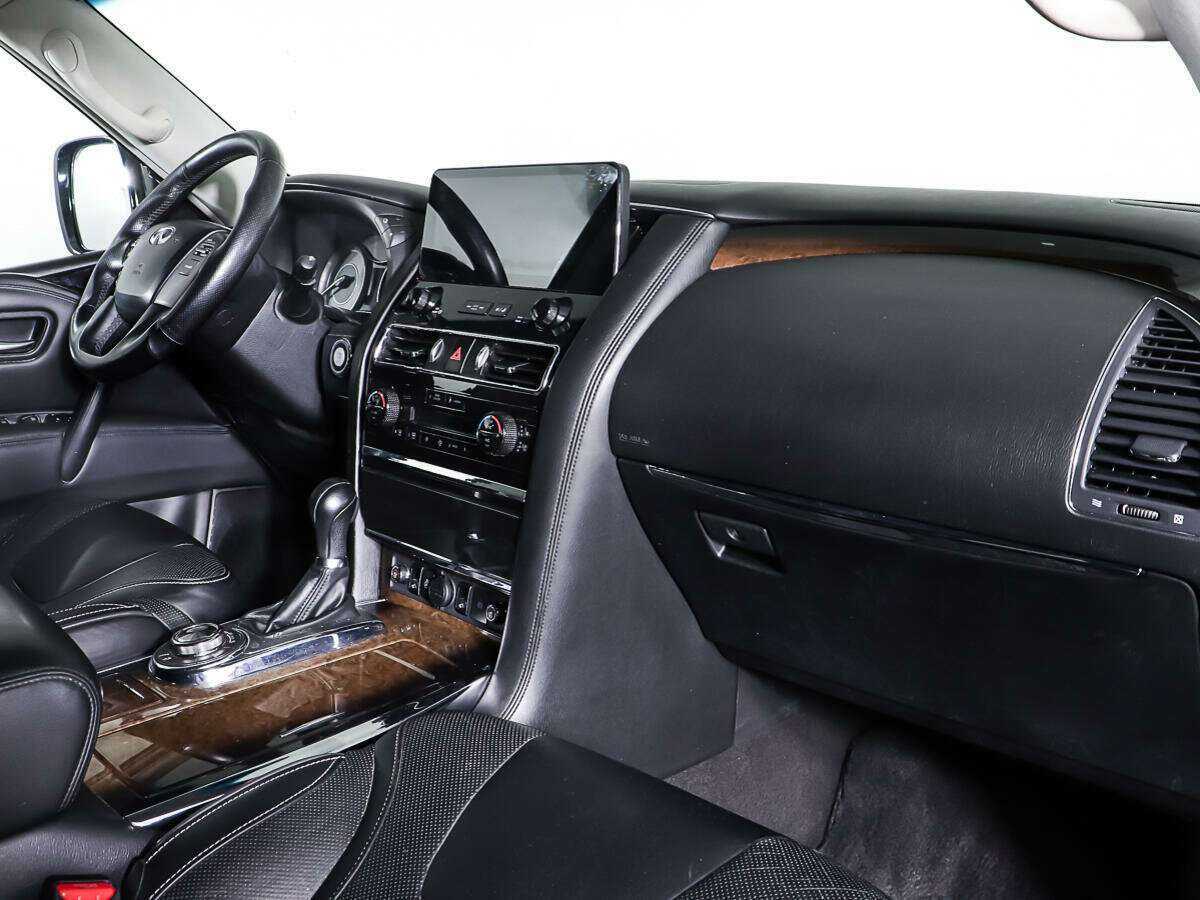 Купить Infiniti QX80, 2014, 181 928 км, фото №8