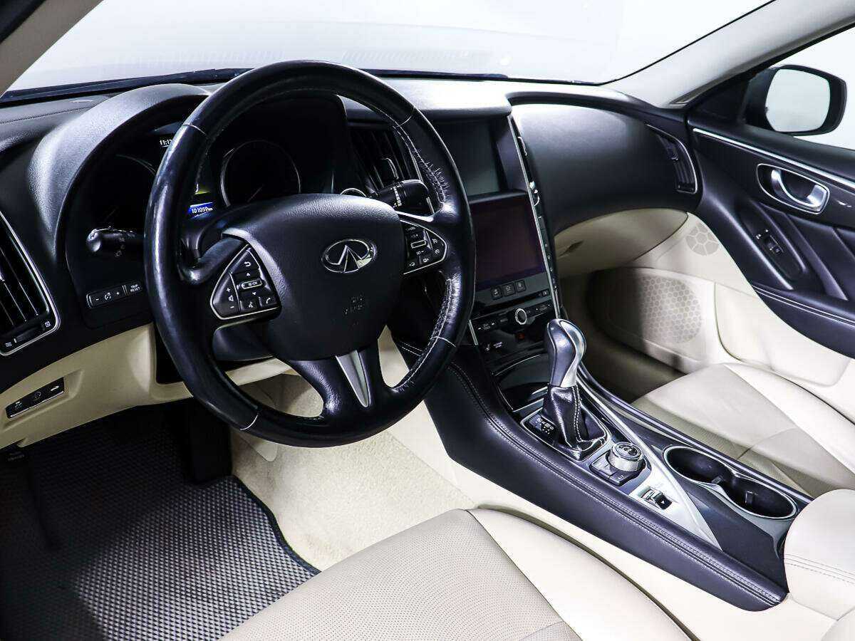 Купить Infiniti Q50, 2014, 101 058 км, фото №13