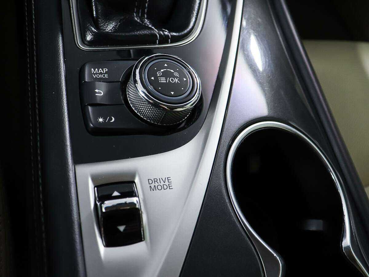 Купить Infiniti Q50, 2014, 101 058 км, фото №18