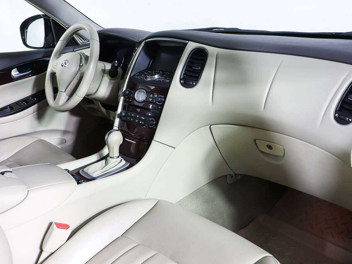 Купить Infiniti QX50, 2014, 113 900 км, фото №9