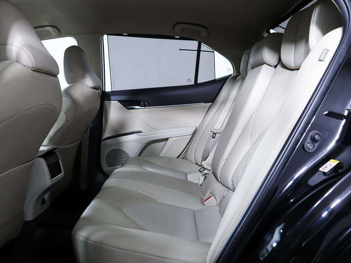 Купить Toyota Camry, 2018, 63 776 км, фото №11