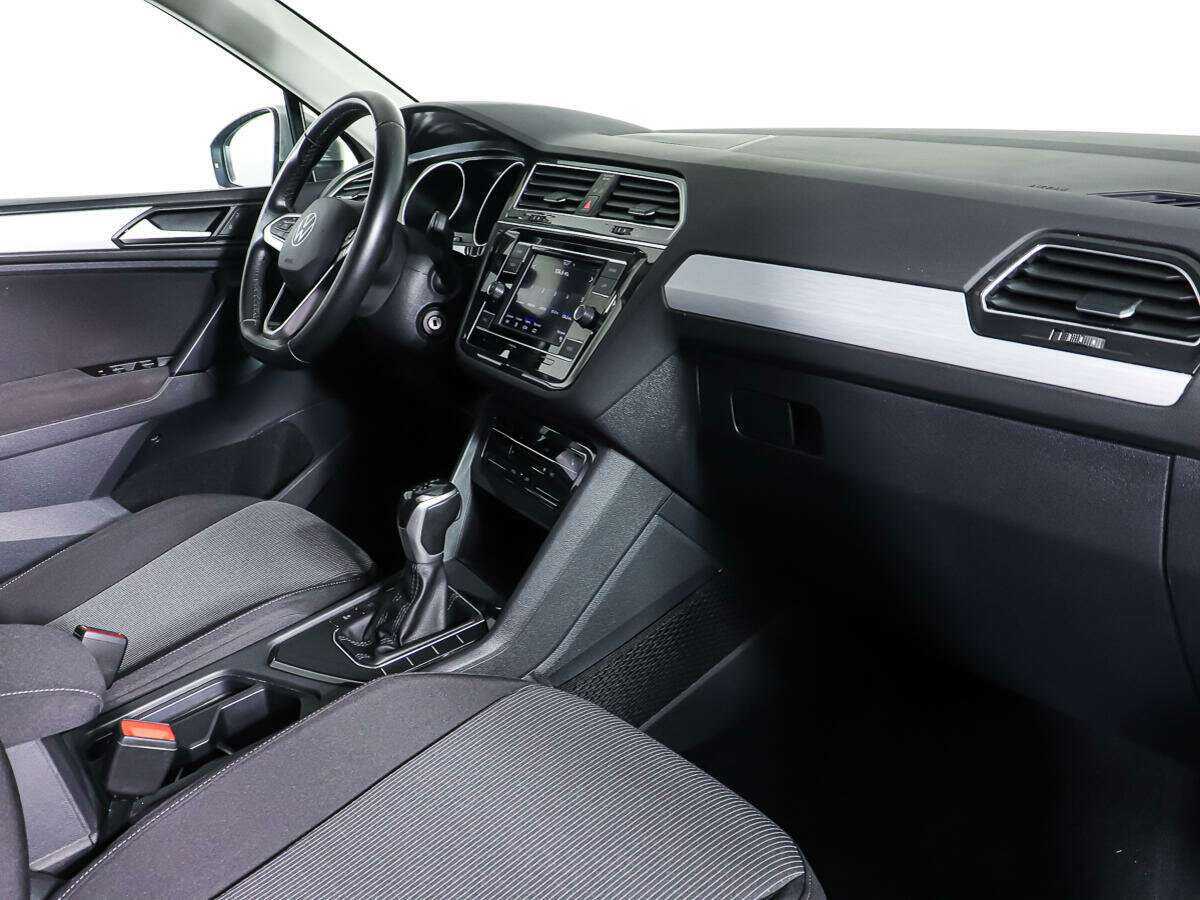 Купить Volkswagen Tiguan, 2020, 77 812 км, фото №8