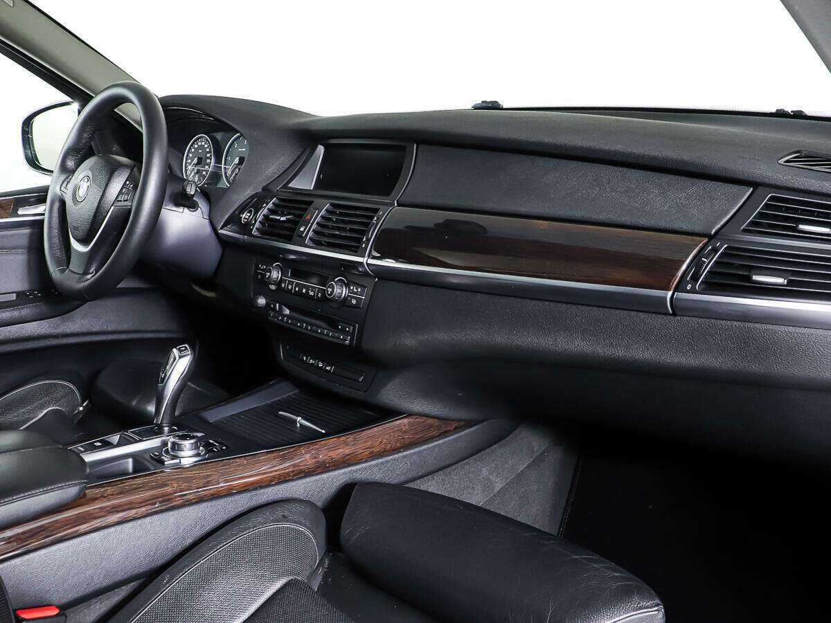 Купить BMW X5 35d, 2010, 253 726 км, фото №9