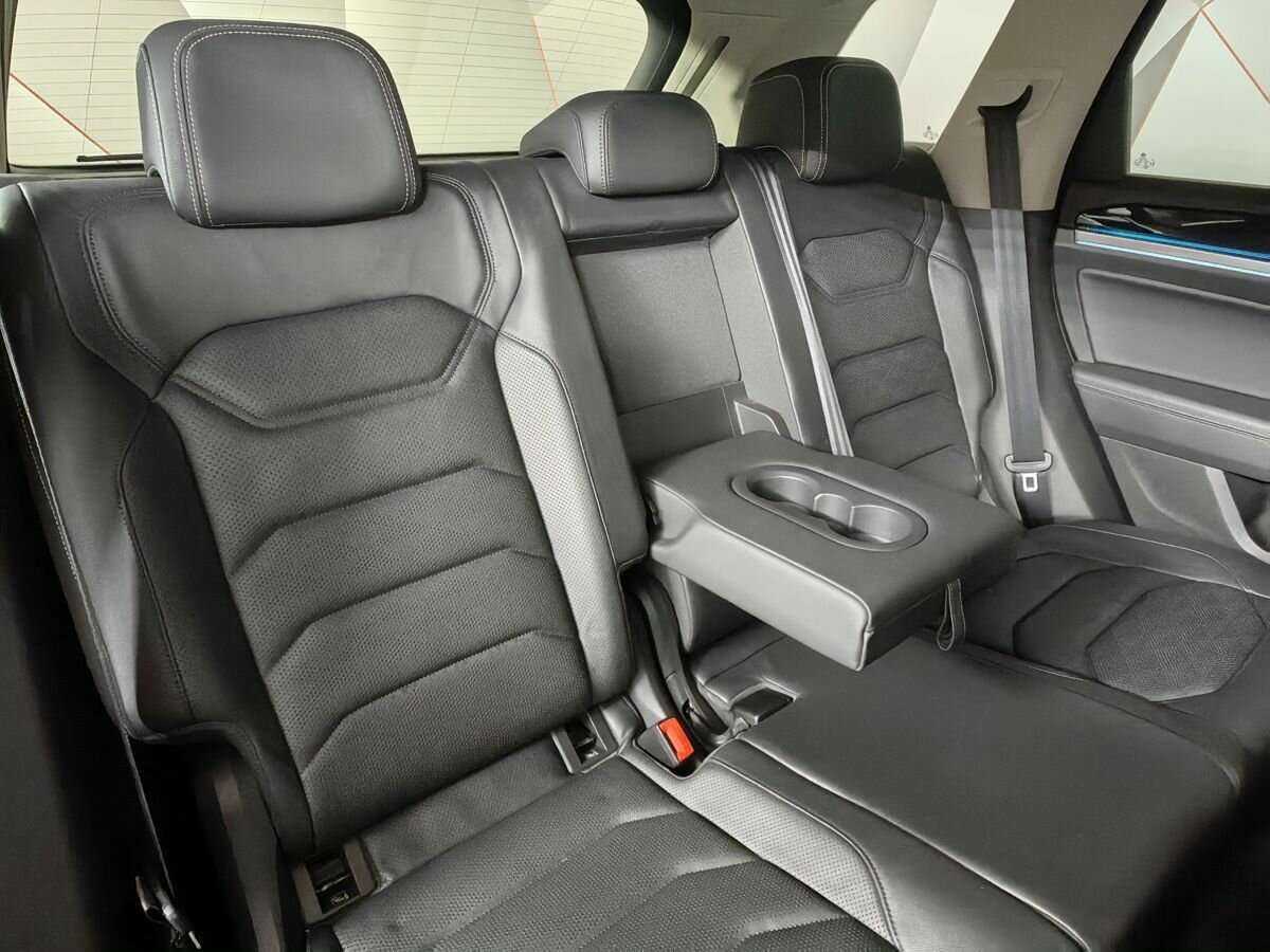 Купить Volkswagen Touareg, 2019, 69 395 км, фото №13
