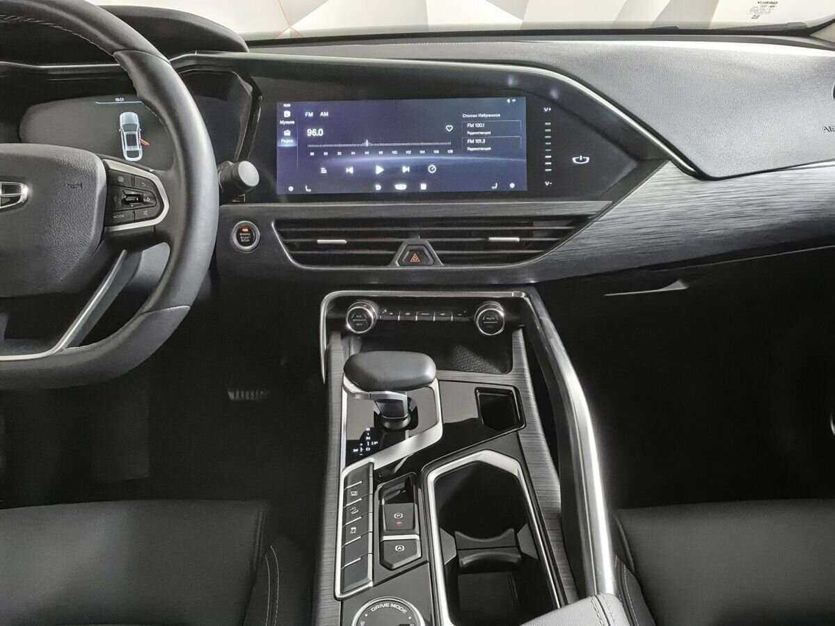 Купить Geely Tugella, 2022, 25 649 км, фото №10