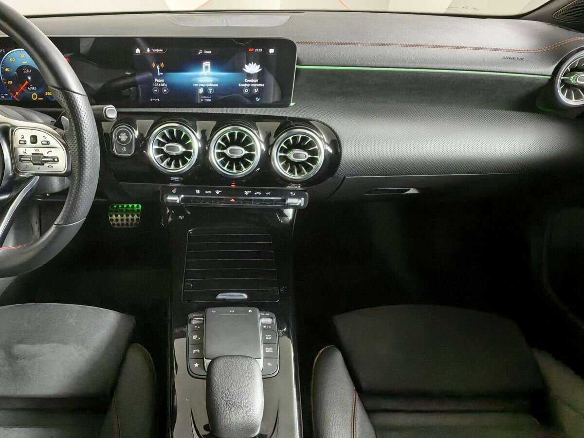 Купить Mercedes-Benz CLA 200, 2020, 65 979 км, фото №11