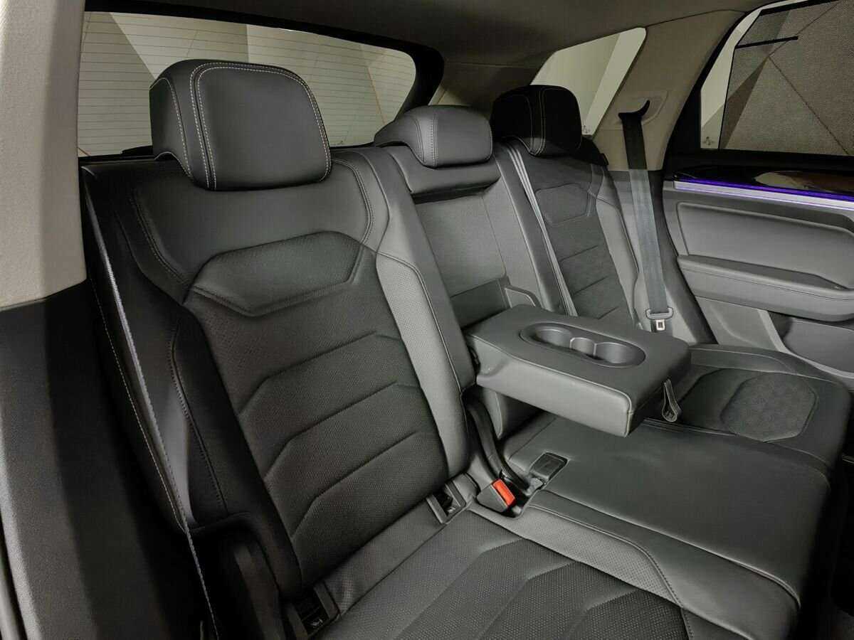 Купить Volkswagen Touareg, 2018, 105 741 км, фото №13