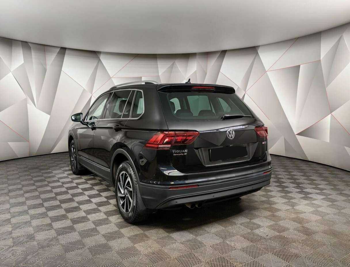 Купить Volkswagen Tiguan, 2018, 73 874 км, фото №4