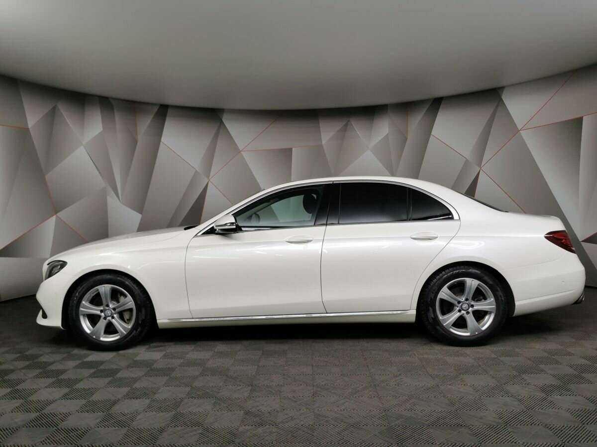 Купить Mercedes-Benz E-Класс 300, 2017, 77 793 км, фото №5