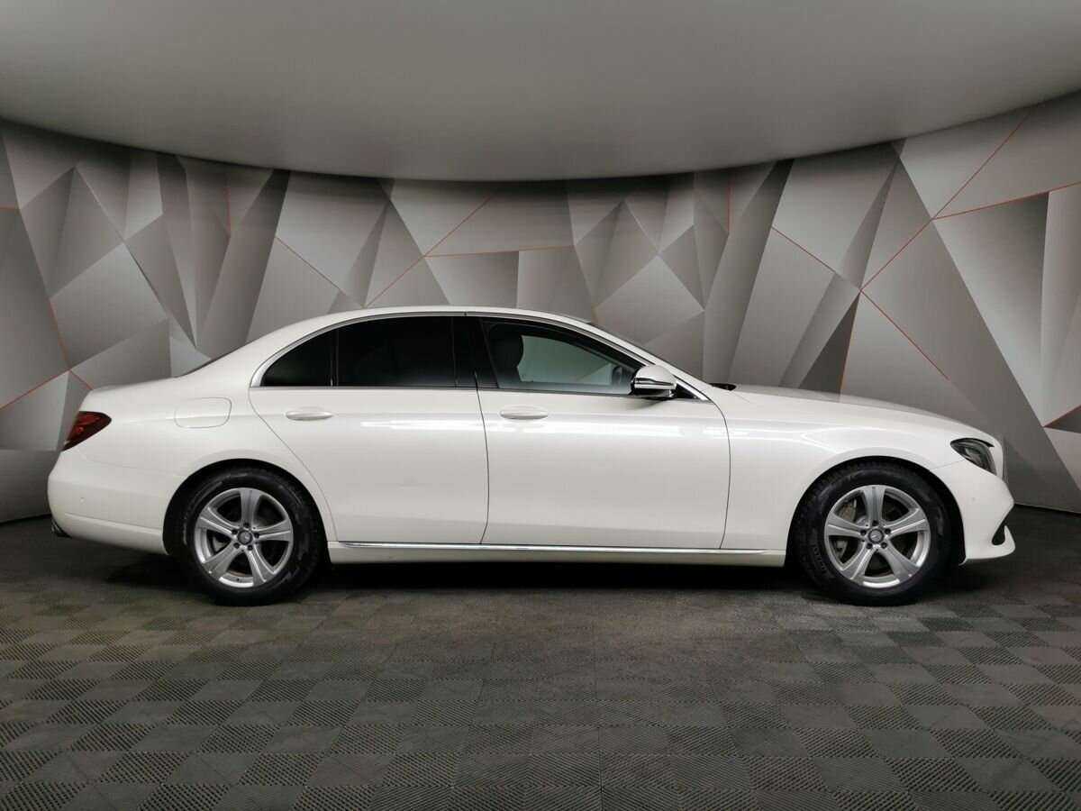 Купить Mercedes-Benz E-Класс 300, 2017, 77 793 км, фото №6