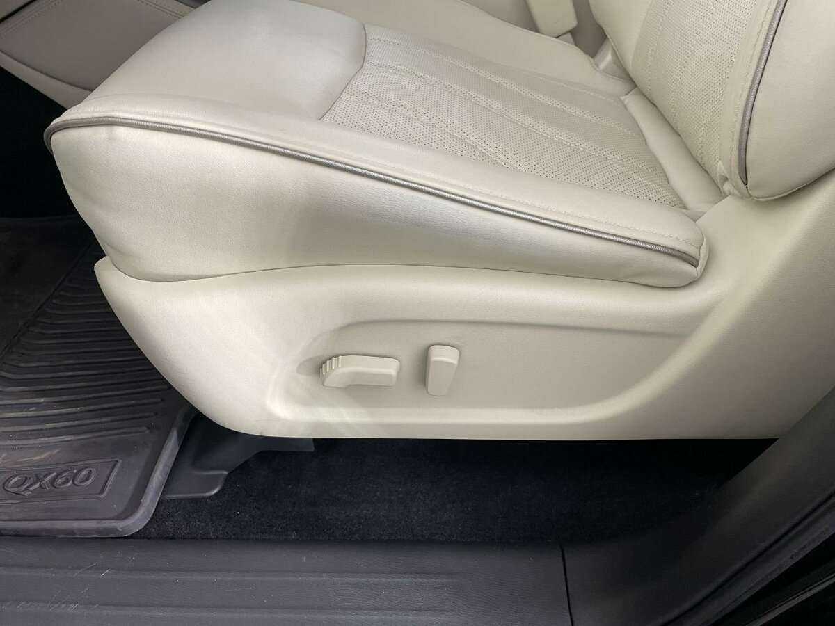 Купить Infiniti QX60, 2019, 44 648 км, фото №10