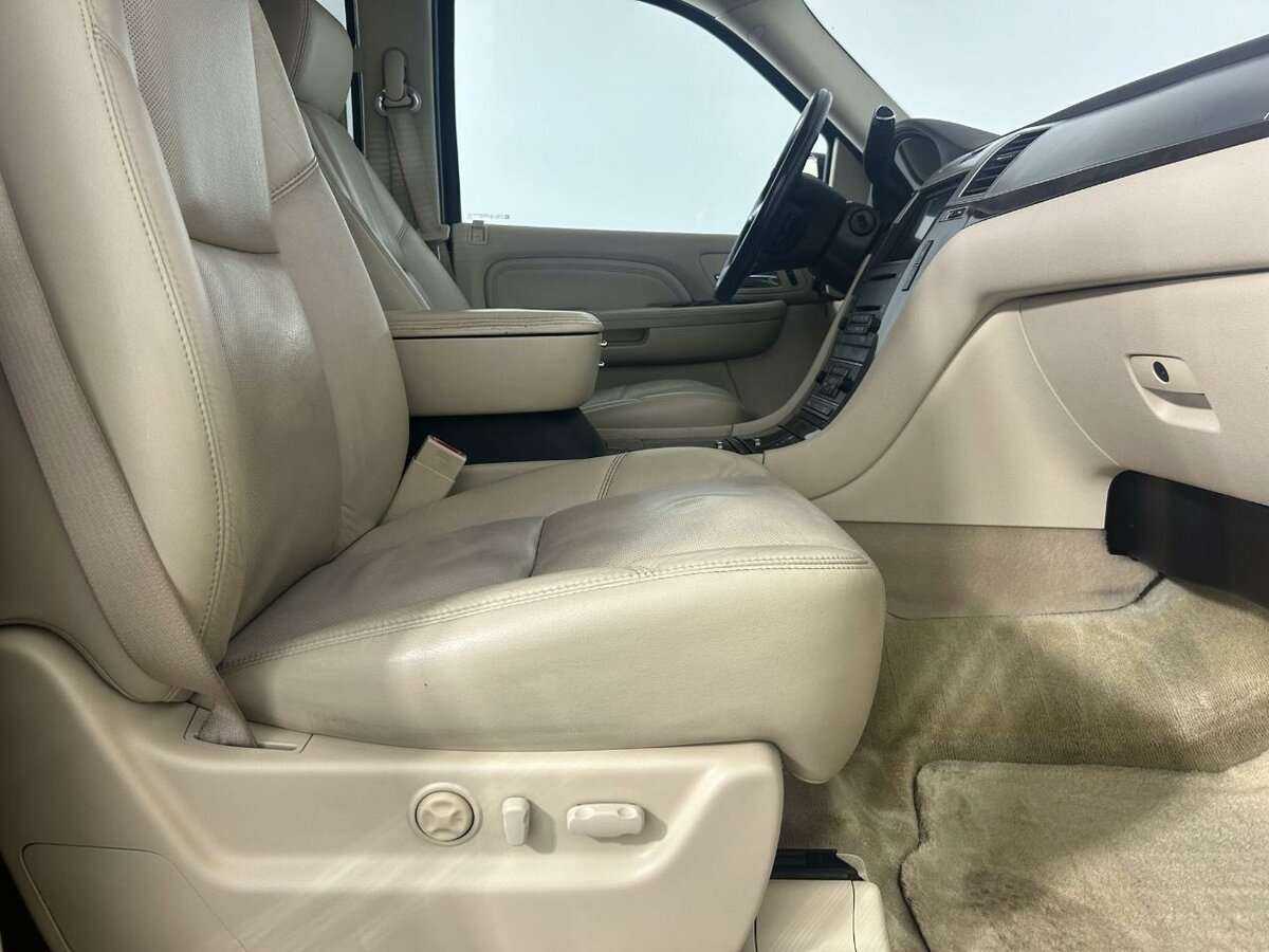 Купить Cadillac Escalade, 2008, 171 000 км, фото №14