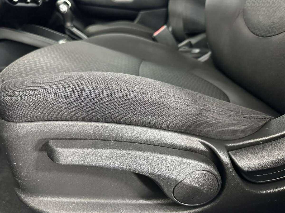 Купить Kia Rio, 2015, 230 789 км, фото №8